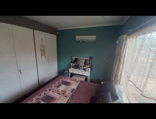 5 BEDROOM HOUSE FOR SALE IN PRETORIA GARDENS